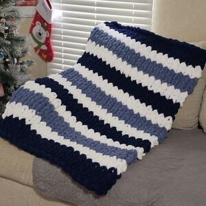 Handmade Chunky Yarn Knit Baby Toddler Boy Blanket Blue White Navy